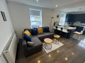 Corner Stone House - Apartment 1